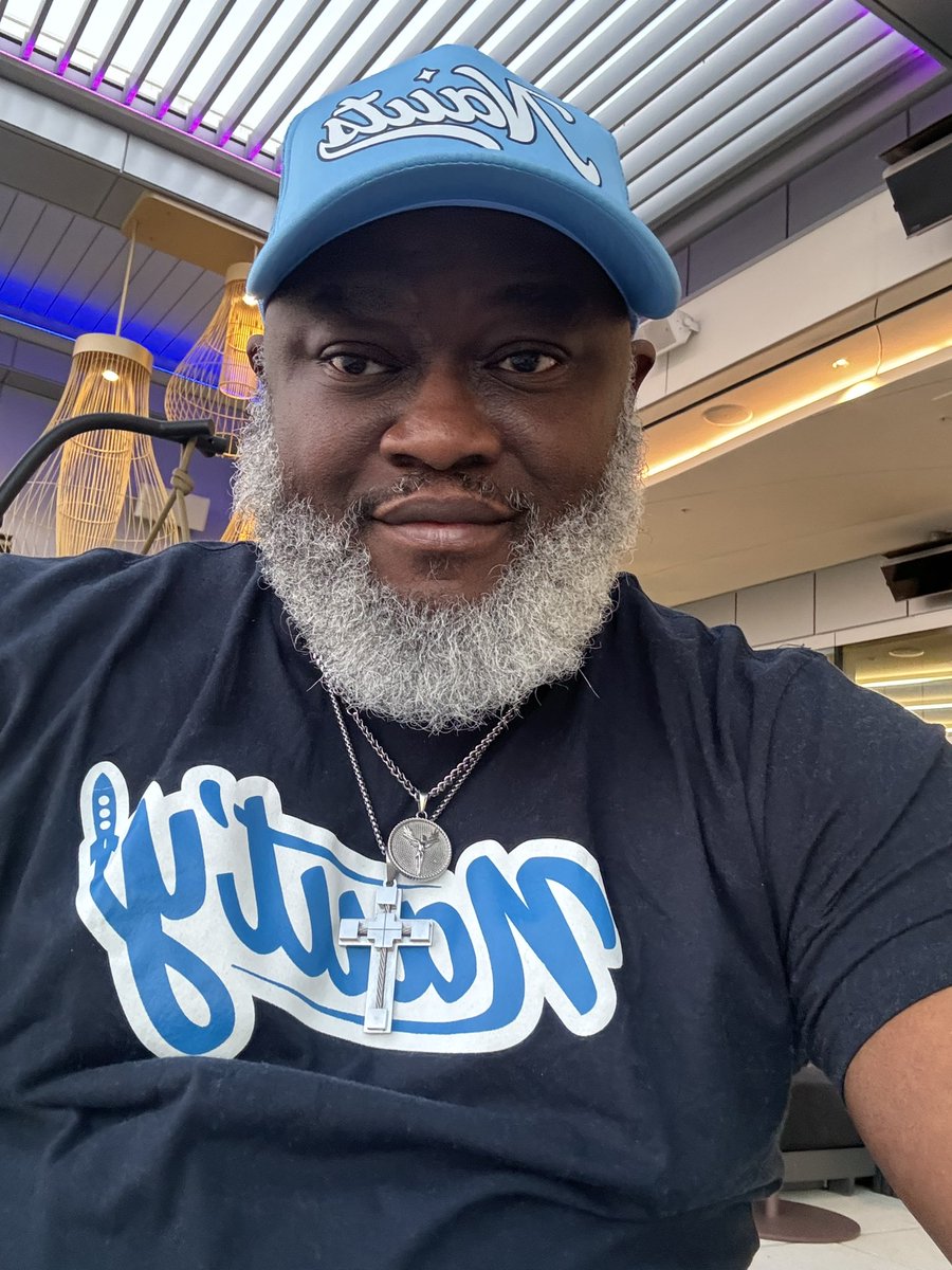 jemcdonald23's tweet photo. Space Game 🚀 ready!!! Thanks 🙏🏿 to @EliteEmpireATH https://t.co/X2ayhtA72e