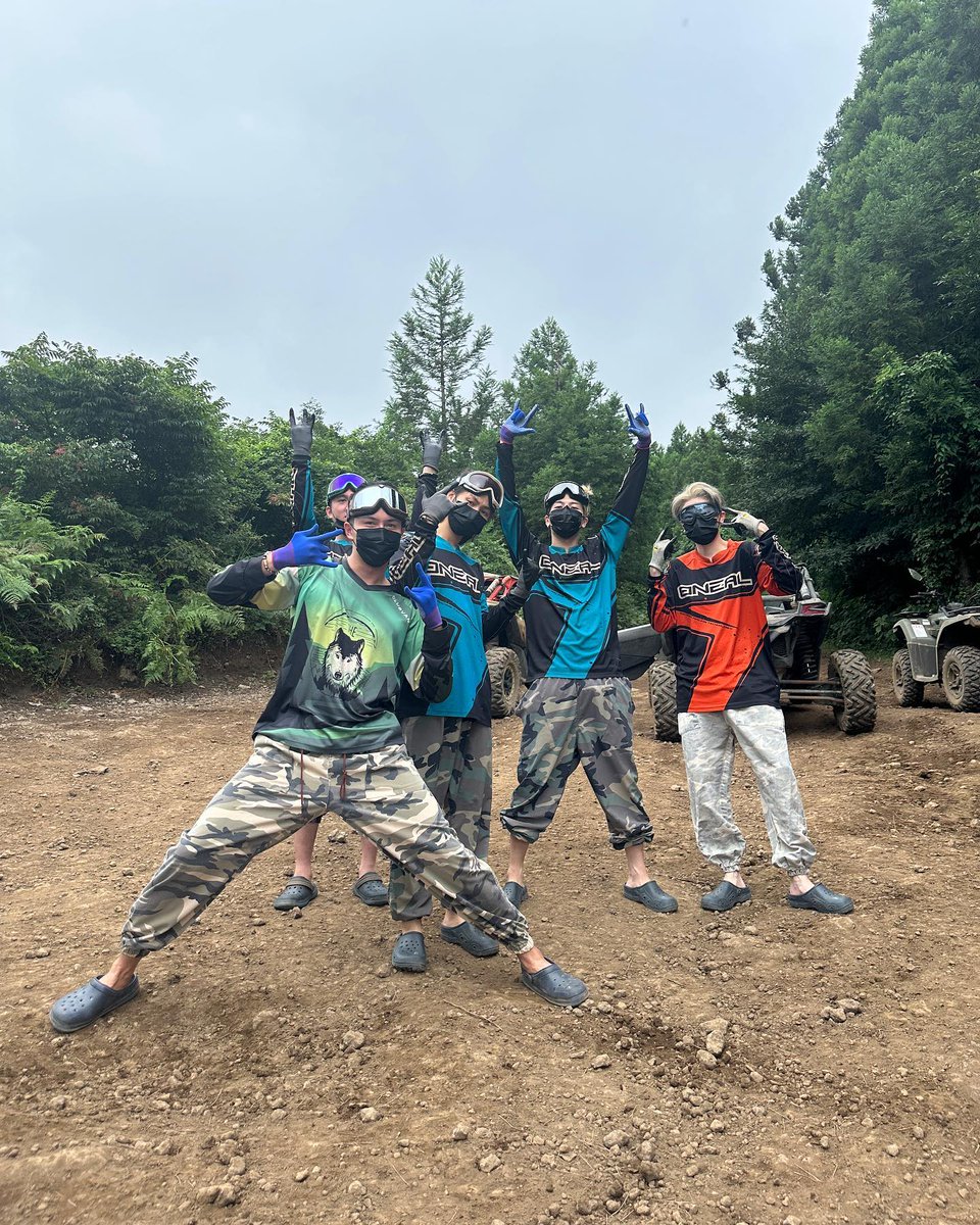 JacksonWGlobal's tweet photo. [INSTA] 231110 moneythep

"Never expected Jeju to be this fun"

#JacksonWang #王嘉尔 #잭슨 #TEAMWANG @JacksonWang852 https://t.co/cHlCKPUIE5
