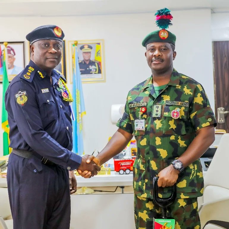 CGF: NATIONAL GUARDS BRIGADES TO GET FIREFIGHTING TRAINING

PRESS RELEASE
The Controller General, Federal Fire Service (FFS), Engr Jaji O. Abdulganiyu MIFire.E MNSE offers training opportunities to the National Guards Brigade with a promise to develop a