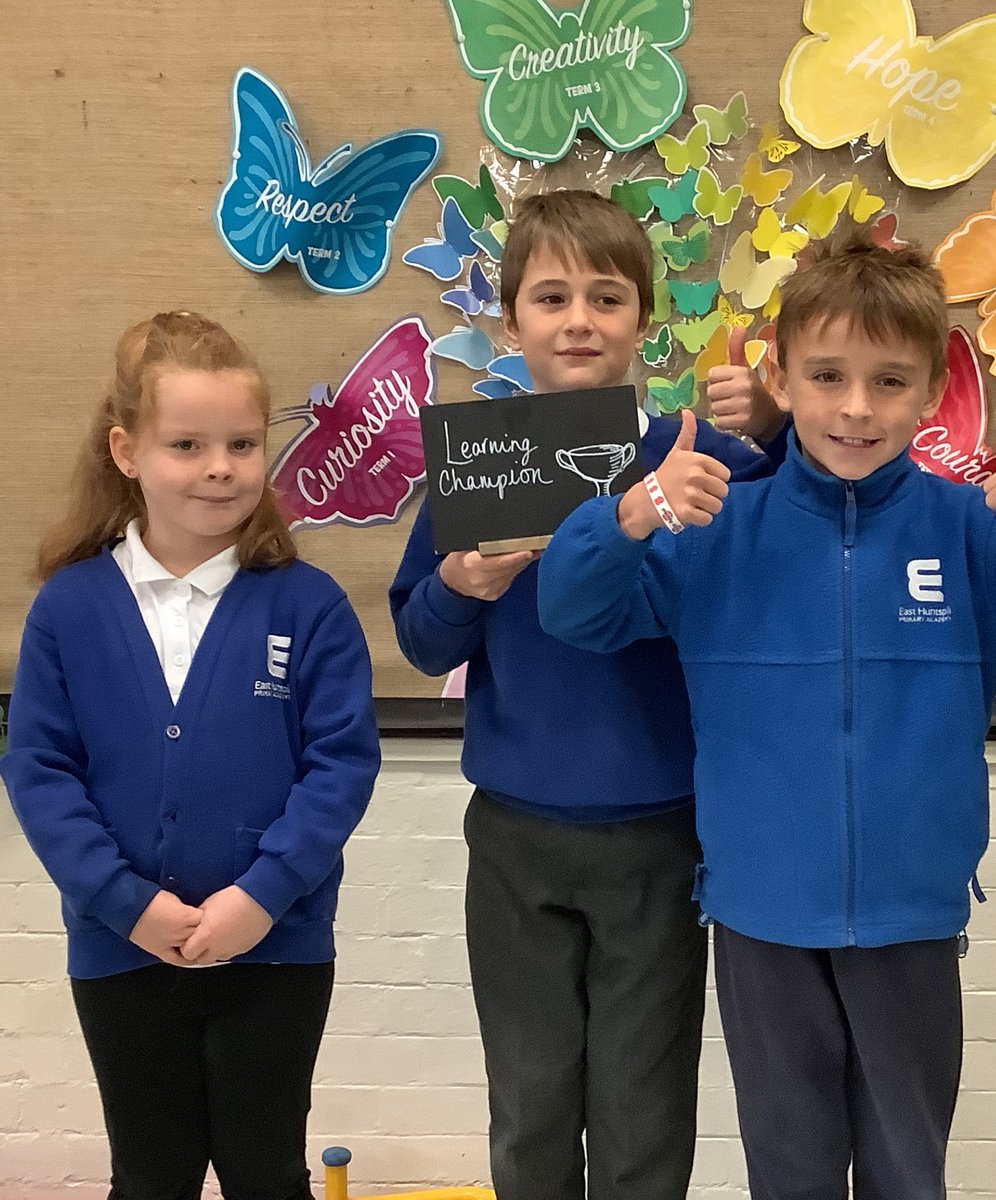 TheHuntspills's tweet photo. Please join us in celebrating this week's Learning Champions for their continuous hard work & enthusiasm in class. Also to our #Hotchoc pupils for being recognised for making great choices & going over & above! βοΈβ¨
Well done allππ
#teamTHPA #greatwork #proudofyou https://t.co/US0xEWDnIf