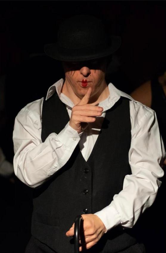 La Tramoya presenta CABARET en un ESPACIO INEVITABLE para todos los que creen en el teatro como motor para la transformación social. @ailove_esai <a href="/APILADpozuelo/">APILAD asociación</a> <a href="/culturainquieta/">Cultura Inquieta</a> <a href="/PatriGomendio/">Patricia Gomendio</a> <a href="/salatarambana/">Sala Tarambana</a> <a href="/TeatroLagrada/">TeatroLagrada</a> <a href="/XirguCCOO/">Sala Margarita Xirgu de CCOO del Henares</a> <a href="/Bululu2120/">Bululu2120</a> #diversidad #inclusión #cultura