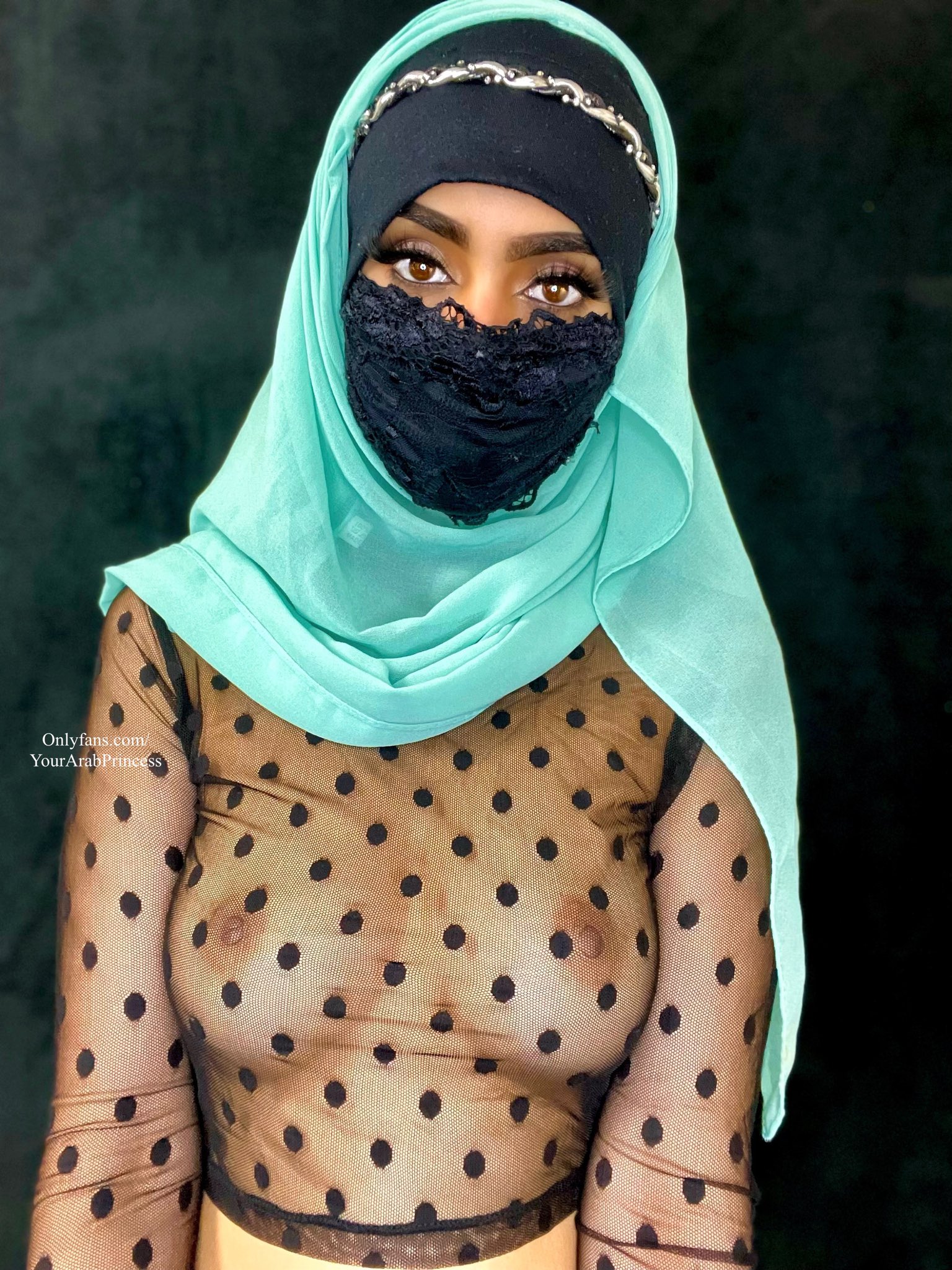 Aaliyah Aziz 🧕🏽 on X: Say hi if you wanna see my nudes😈 40% SALE ON MY  ONLYFANS! Uploaded new GG Content to my page!💦 t.coJB8ZW7FWRS   X