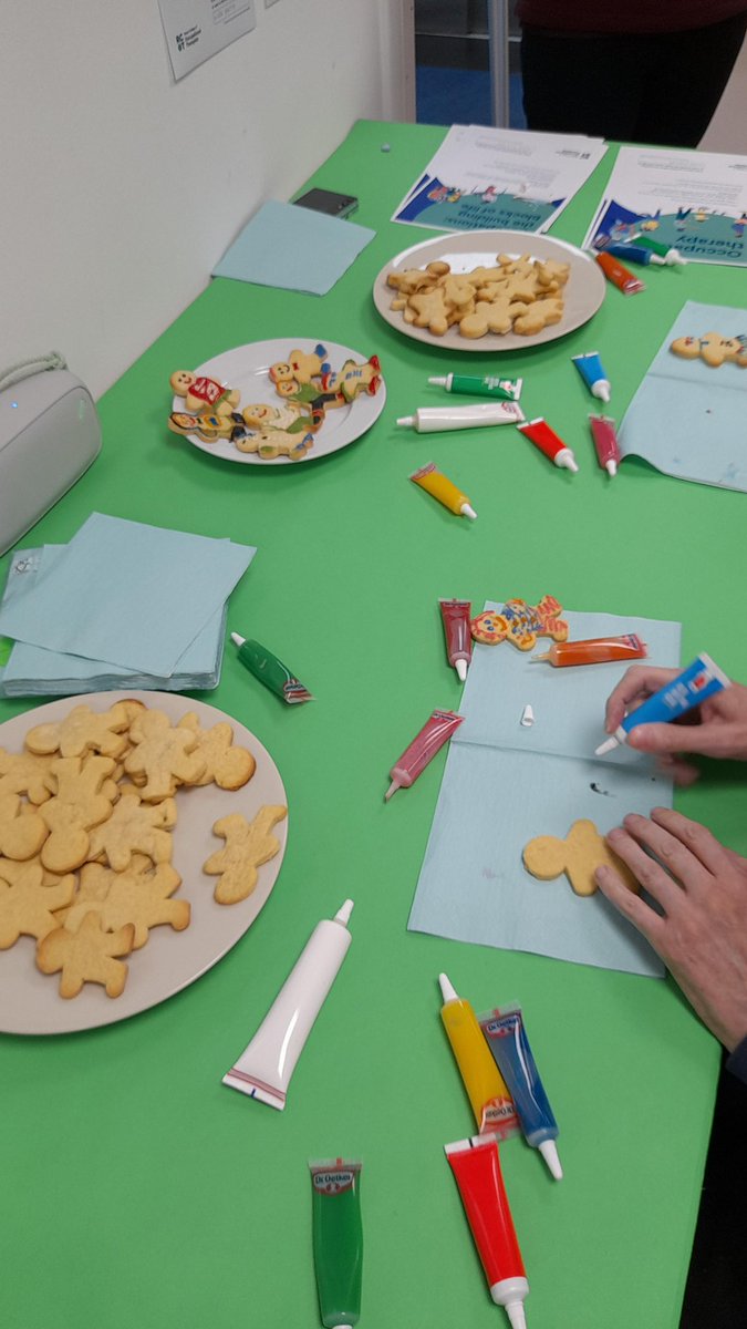 Parklands….what amazing OT biscuits!  I’m loving those- and food is always an amazing way to capture that audience to explain what we do! #OTWeek23 <a href="/HIOWAHPs/">HIOWAHPs</a> <a href="/SHFT_AHP/">Southern Health AHP</a> <a href="/SarahHPhysio/">Sarah Haynes</a> <a href="/susannarayner78/">Susanna  Rayner (Preedy)</a>