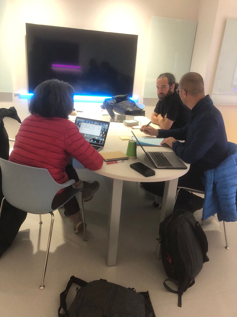 Dernier jour de la résidence pédagogique : Atelier de travail sur la scénarisation pédagogique.
🙏<a href="/universiteLaval/">Université Laval</a> pour ce formidable accueil et ce partage d expériences très enrichissant.
<a href="/UnivPoitiers/">Université de Poitiers</a> <a href="/pedagolab/">Pédagolab UP</a>