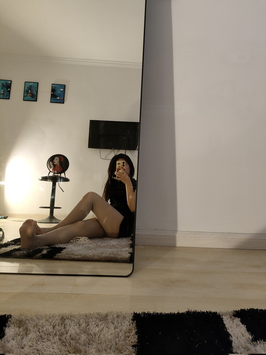 黄推福利内容 - 云朵小羊的原味屋的精彩图片 福利姬云朵小羊的原味屋分享的黄推图片2 - 网红私拍内容