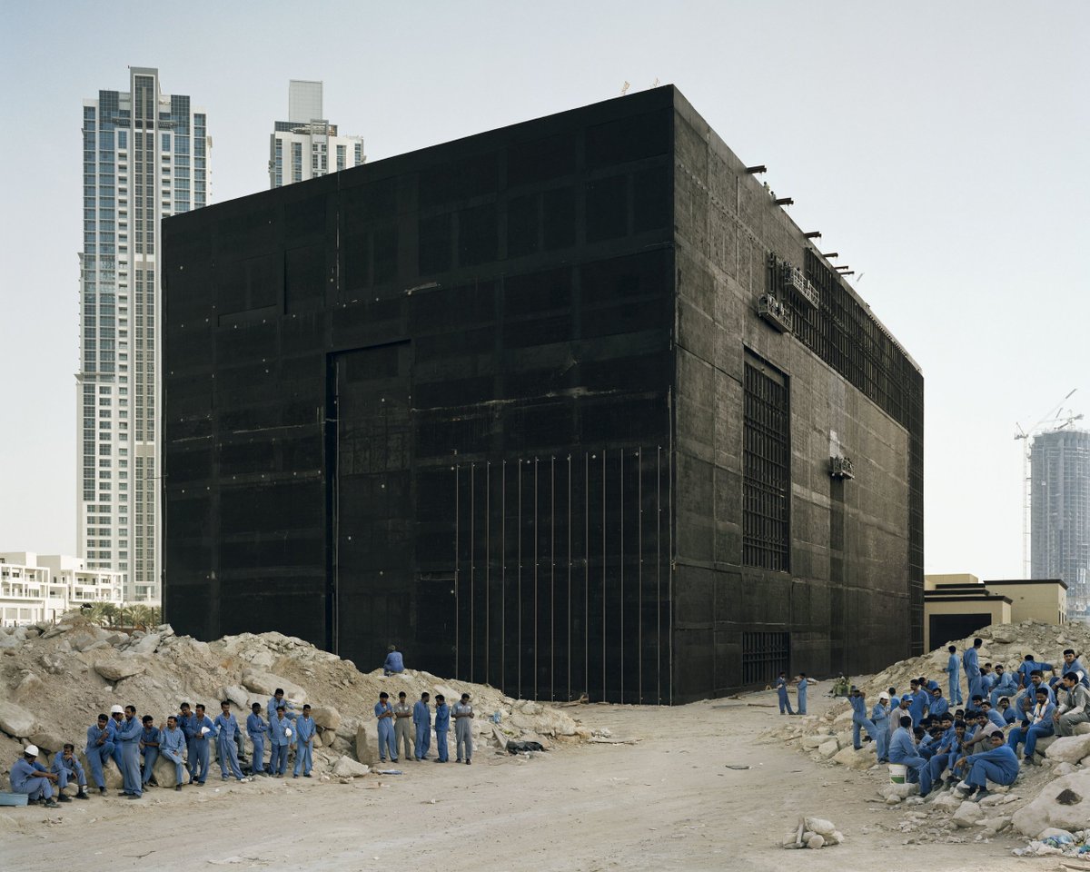 bccscl's tweet photo. 20231106124150 Bas Princen, Cooling Plant, Dubai, 2009
#basprincen https://t.co/O3mIa0hwkr