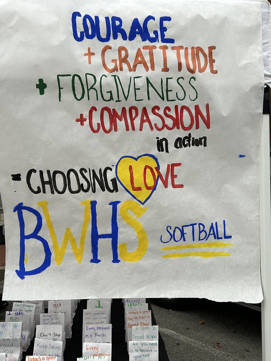 coachcan23's tweet photo. HUMBABY  ! THIS is what it is all about !! I could not be more proud of our girls ! Softball 🥎 is NOT what defines you ! It’s all about how you treat other people ! Big shout out to Riley Donathan for organizing a awesome addition to the Choose Love Movement night on the square https://t.co/fJ0HtbcopV