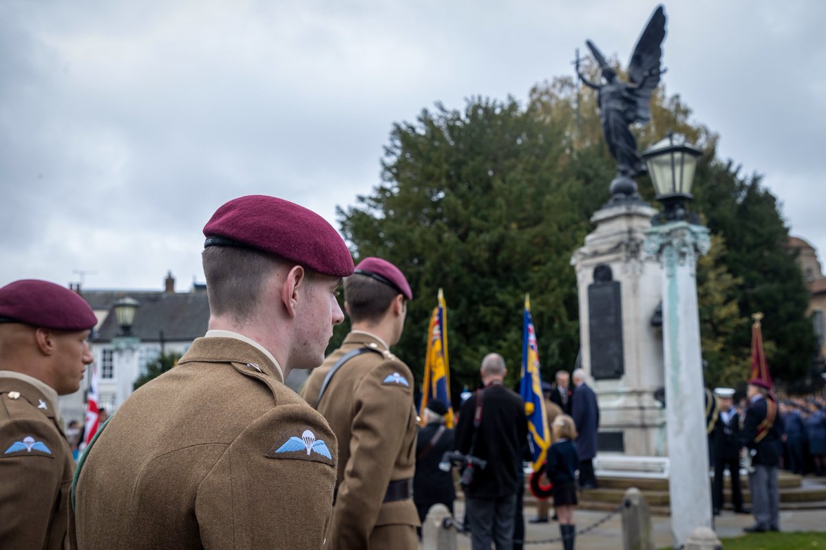 We will remember them.  

Jointly organised with <a href="/yourcolchester/">Colchester City Council</a>, troops 
will be on parade on #Remembrance Sunday in #Colchester, with music from @BAB_Colchester.

More information: colchester.gov.uk/info/cbc-artic…