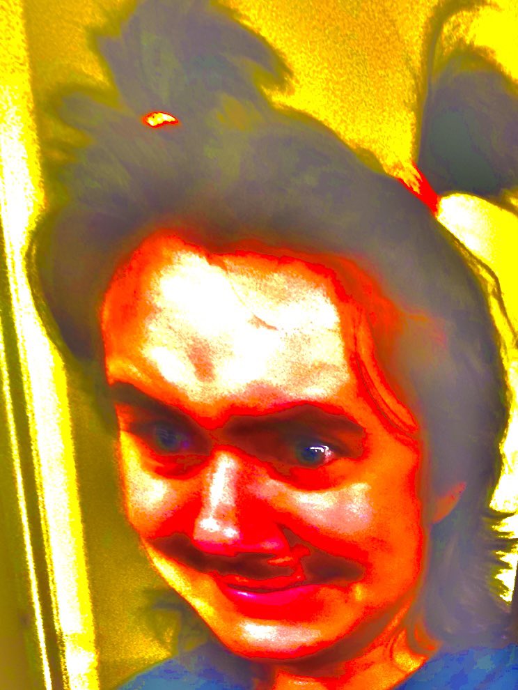 hamittopapuru's tweet photo. ummm anyway ^_^ gender is stored in the heavily distorted image https://t.co/VocZsXJSwf