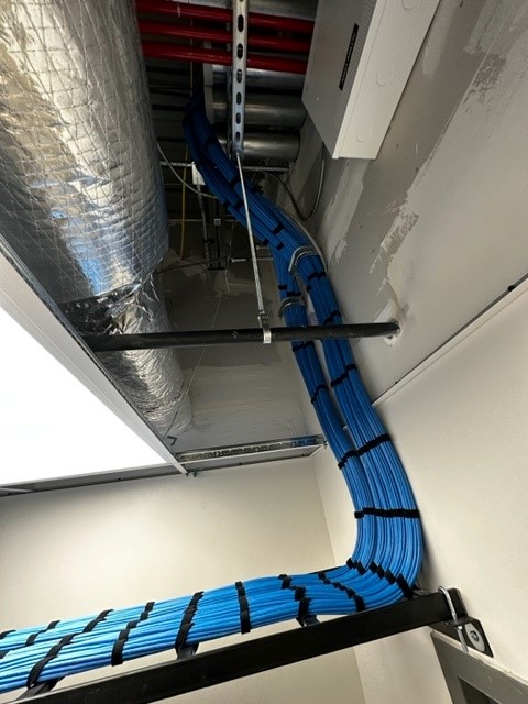 horizonpgh's tweet photo. From time to time we like to show off our work here at Horizon. Here's some cabling that our technicians, Corey Mellinger &amp; Justin Crilley, are working on in Bethel Park, PA. Good job guys! Keep pulling that cable! https://t.co/kd8WFEDZgP
