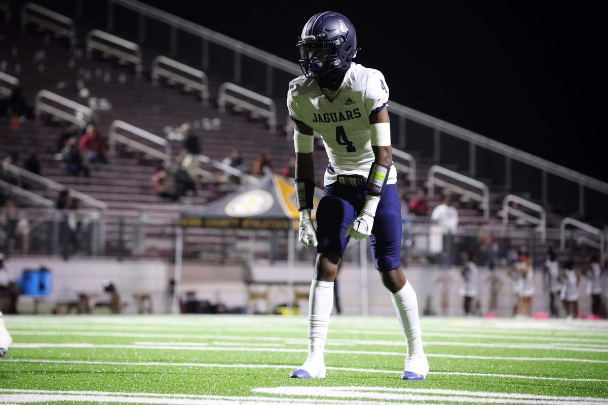 hudl.com/v/2MUnjH
Go Check Me Out Da #1 Wr In High School🤑
 <a href="/high_spalding/">Spalding High Football</a>  <a href="/CoachTHoffmann/">Thomas Hoffmann</a>  <a href="/CarlKearneyJr1/">Coach Kearney</a>  <a href="/MaxPreps/">MaxPreps</a>  @On3Recruits