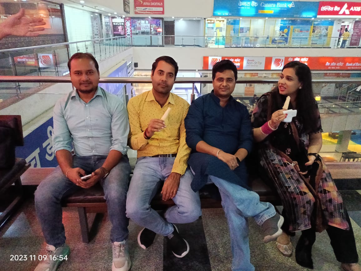 Shishpa62195843's tweet image. #askmetechnologies 
#AskMeTeam 
#party
Wishing you all a Happy Diwali 2023📷