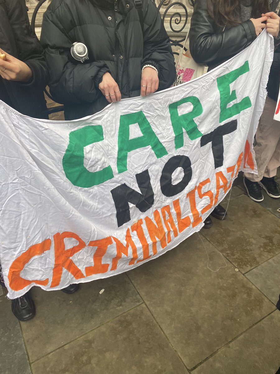 KidsOfColourHQ's tweet image. 🟨 MANCHESTER 10 - TODAY’S SENTENCING APPEAL UPDATE 🟨

The fight continues, read our statement and update here: docs.google.com/document/d/1lr…