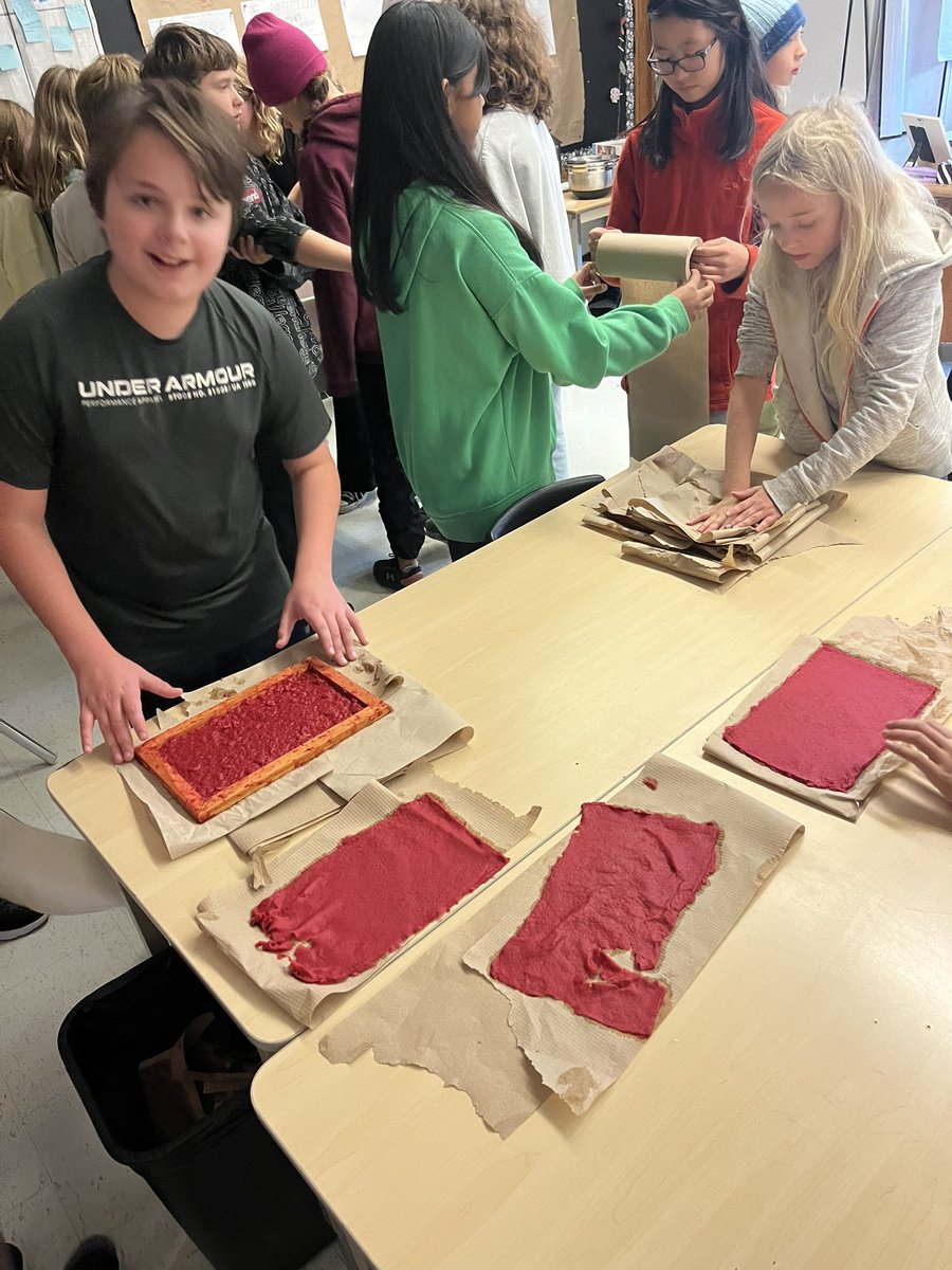 The Poppy Project - creating sustainable poppies with @SabrinaTyrer class. We will plant our poppies near our pollinator garden @mountsfieldps @TVDSB_STEM