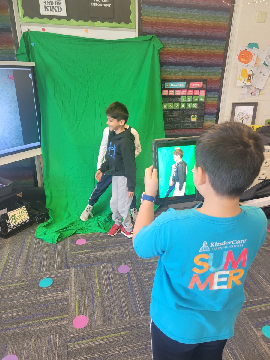 Our first #WoodsYouRather session of the year was a success! Can't wait to see the finished production. 🎥 🌟 #NoviPride #NWLeads