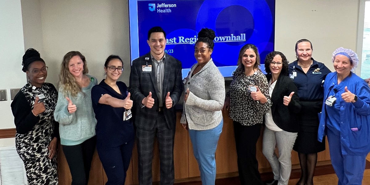 JeffHealthNJ's tweet photo. Jefferson Health – New Jersey’s new President -- Aaron Chang -- held his first Town Hall with staff at Jefferson Stratford Hospital. Chang shared his personal and professional background and covered strategic initiatives and servant leadership. https://t.co/22uMOO6heJ