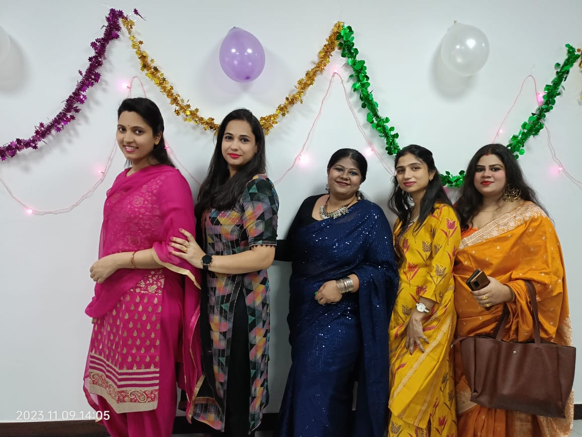 Shishpa62195843's tweet image. #askmetechnologies 
#AskMeTeam 
#party
Wishing you all a Happy Diwali 2023📷