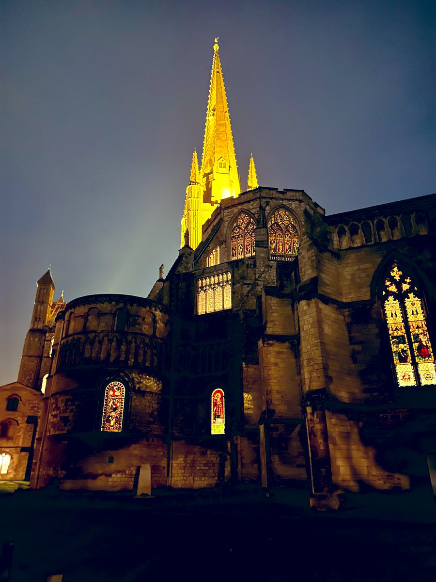 NWPUK's tweet photo. Join us tomorrow in the refectory at Norwich (Anglican/C of E) Cathedral 10:30am for a Writing Teachers’ workshop
#norwich #norwichcathedral #afinecity #edutwitter #teachersofinstagram #englishteachers #cake #writing #writingteachers #teacherwriter
#nationalwritingproject @NWPUK https://t.co/gzajnef4Fs