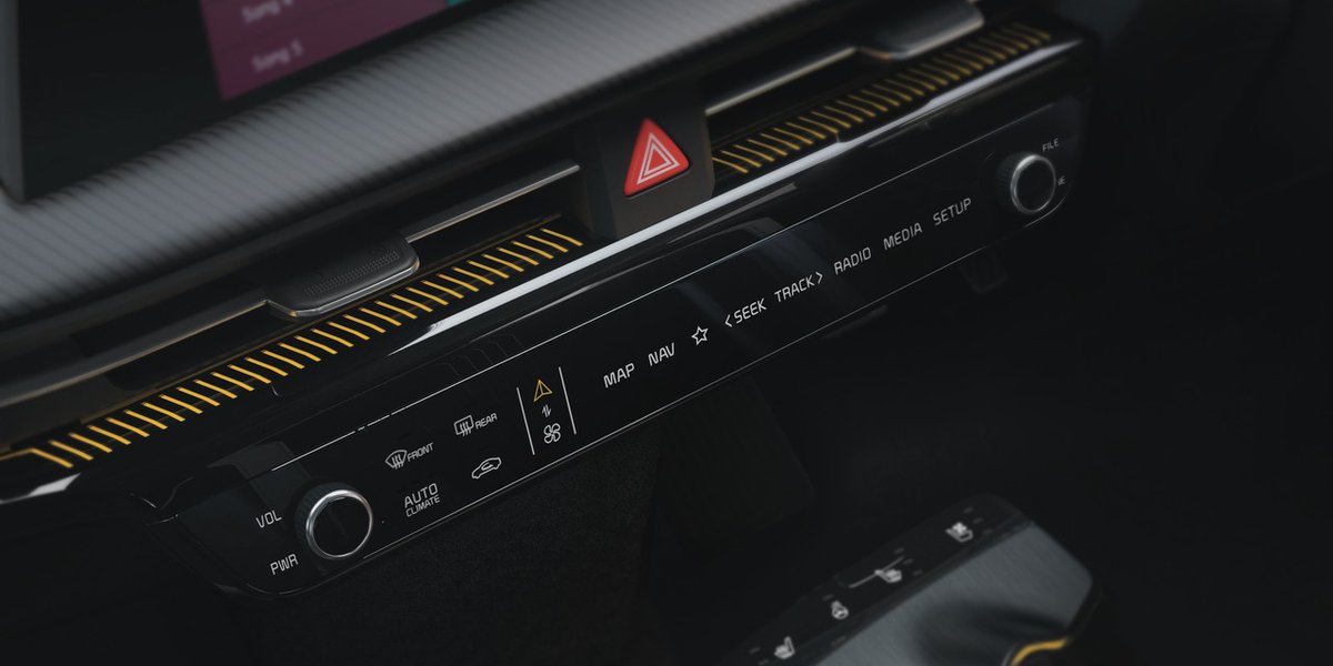 BUSANAUTO tweet media