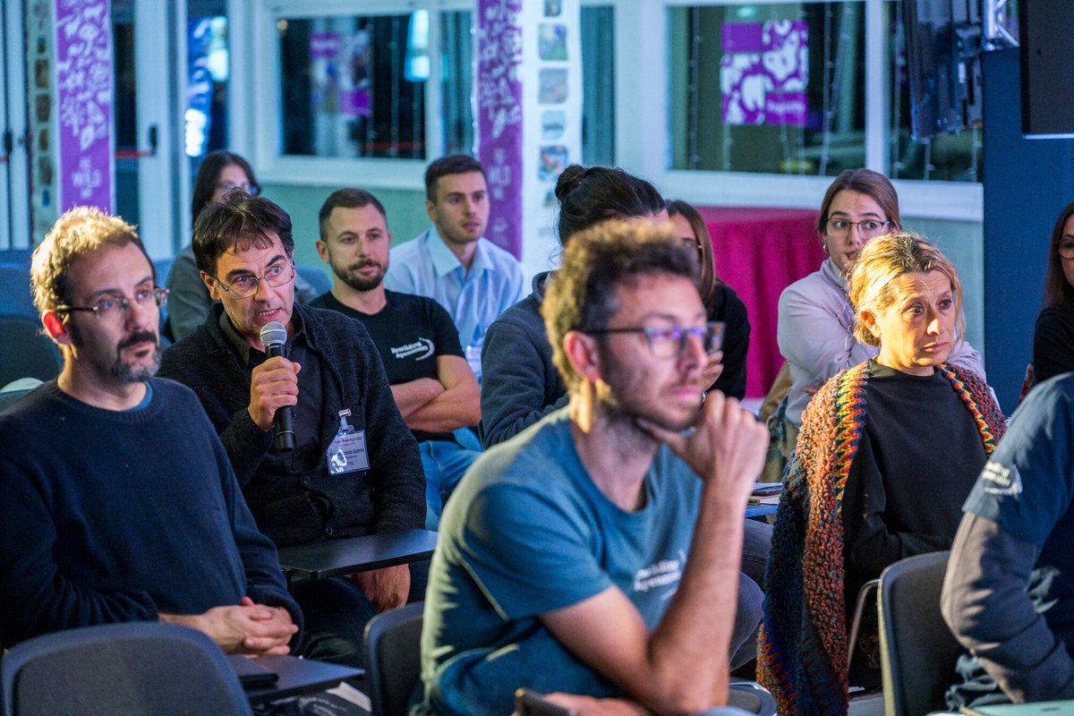 @RewildApennines gathered over 100 participants in the #CentralApennines for a three-day seminar to foster cooperation in an intergenerational dialogue that aimed to enhance the #ItalianRewilding movement! 🔥

Discover the seminar 👉 loom.ly/PpGCYc8

📷Filippo Castellucci