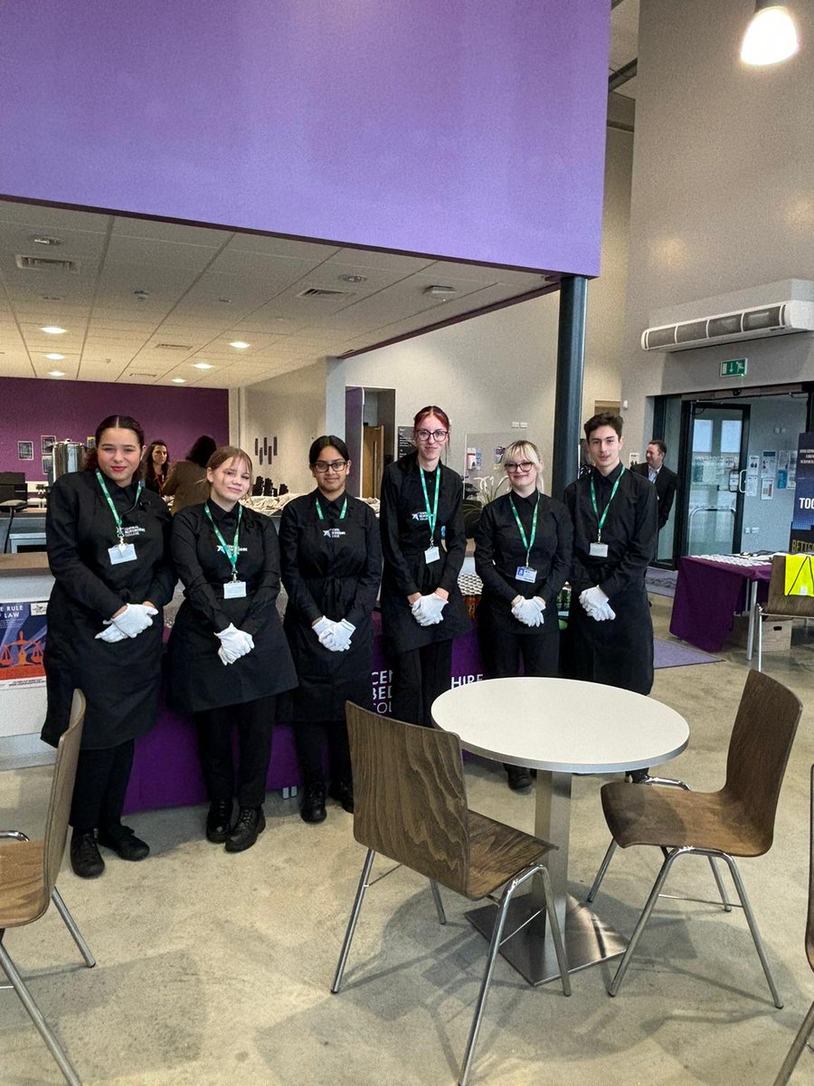 Central Beds College🌈 tweet media