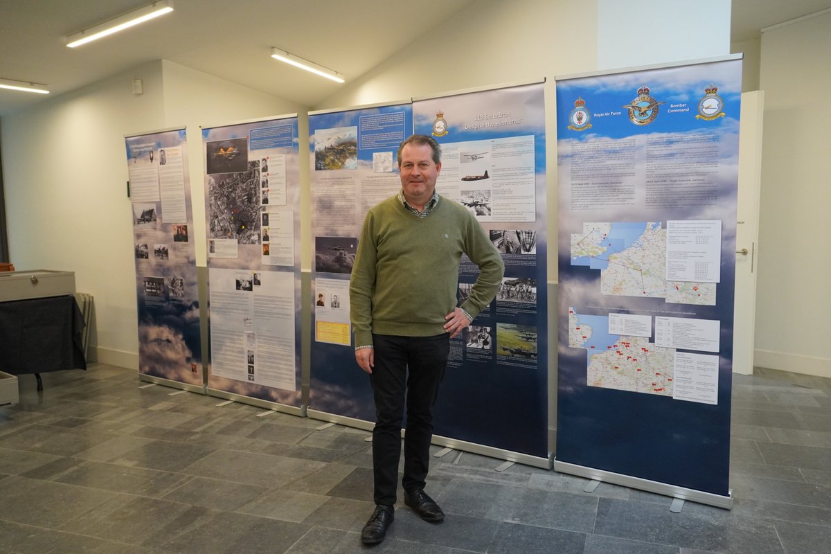 Vandaag opent de tentoonstelling “Het verhaal van Katelijne en Waver” in het gemeentehuis van <a href="/SintKatWaver/">Sint-Katelijne-Waver</a>. Boeiende expo over de geschiedenis van onze gemeente.
Van 12/11 t.e.m. 17/12. Tijdens de openingsuren + zo. 12/11 en 17/12 (14 – 17u). #sintkatelijnewaver #SKWLeeft