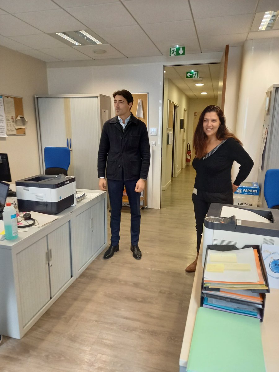 Visite cet après-midi de l'agence Pôle Emploi d'Arpajon par le Député de la 3ème circonscription de l'Essonne Monsieur Alexis Izard.