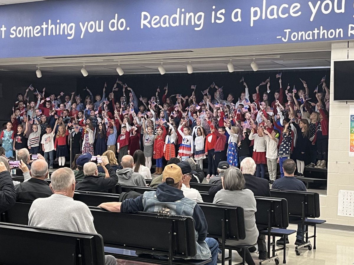 L_Washington12's tweet image. It has been a proud principal morning ⁦@WM_Saline⁩ #sascompass #wmlearn