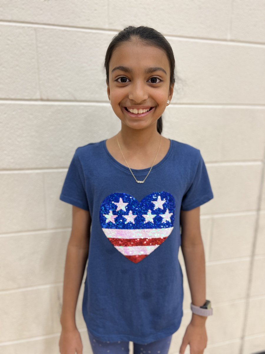 NCSD's tweet photo. Veterans Day Assembly @NoviOrchardHill #NoviPride https://t.co/T8RXYq4iJT
