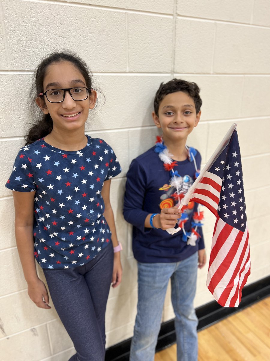Veterans Day Assembly <a href="/NoviOrchardHill/">Orchard Hills Elem.</a> #NoviPride