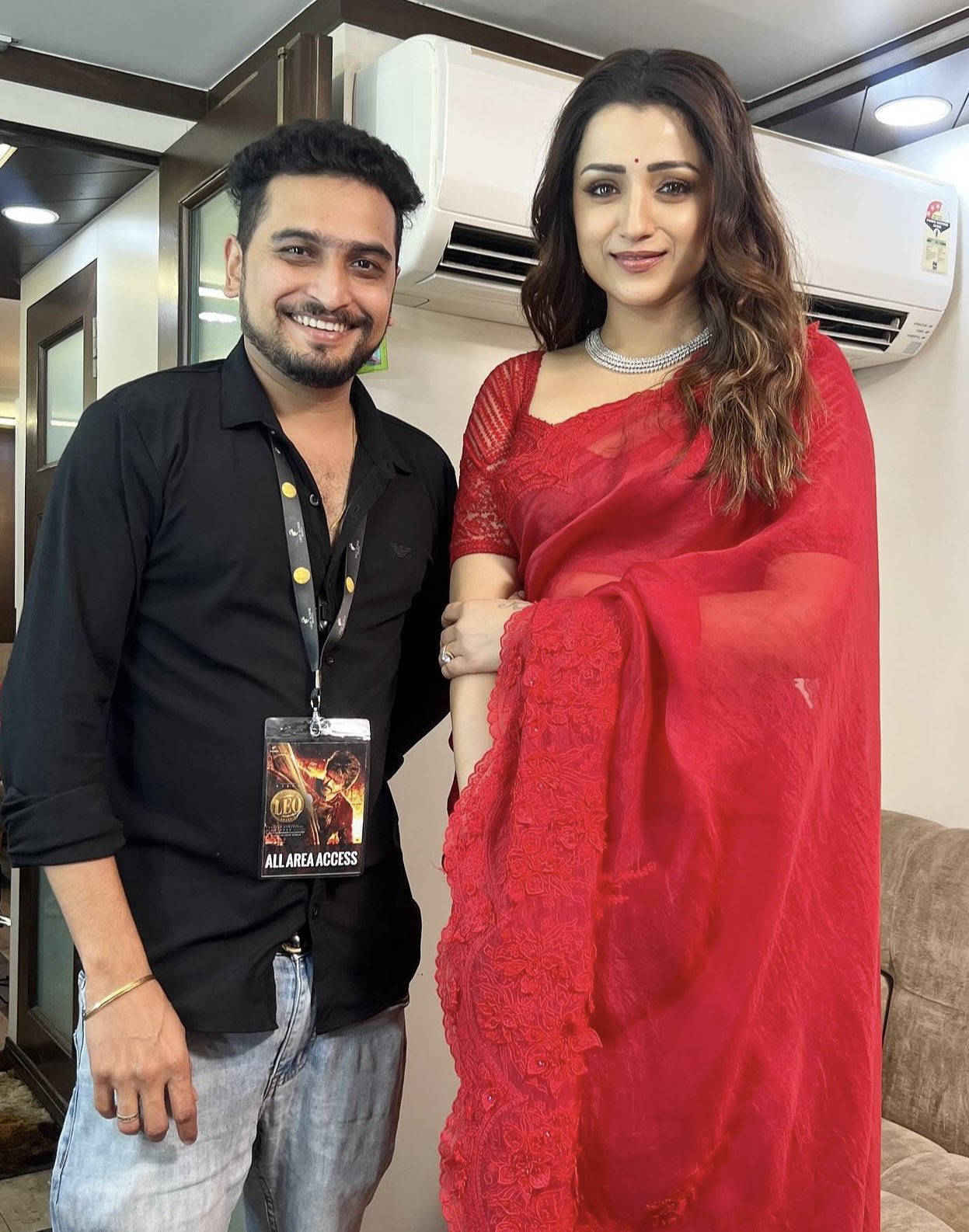 F-lTIqAX0AAhL9S?format=jpg&name=large