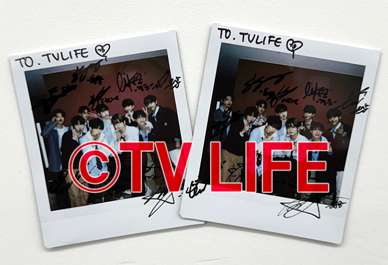 tv_life's tweet photo. 【PRESENT🎁】 
#YOUNITE のサイン入り生写真を2名様にプレゼント

1⃣@tv_life をフォロー
2⃣このポストをRP
当選者にはDMでご連絡します

〆切：11/19（日）23:59
※応募規約：https://t.co/s8Hjw8Mi52

🔻インタビューはこちら
https://t.co/sjRVBZdDrN https://t.co/OpVZpndM0o