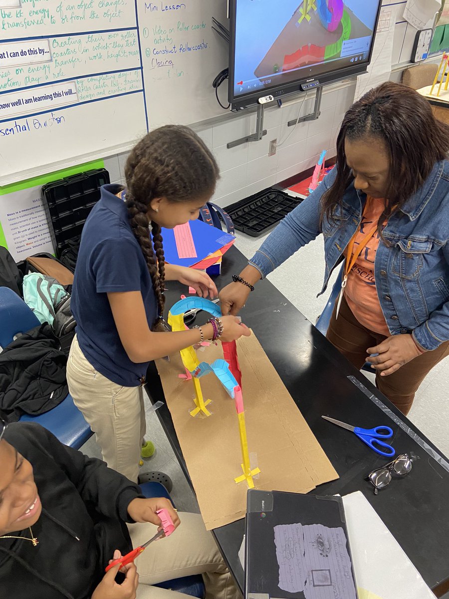 MarloweJulie's tweet image. Why are hands-on activities important? Because all of these students could explain the transfer of potential to kinetic energy to me, and even how to create more kinetic energy from potential energy. #engagedlearning @LakeviewMiddle
