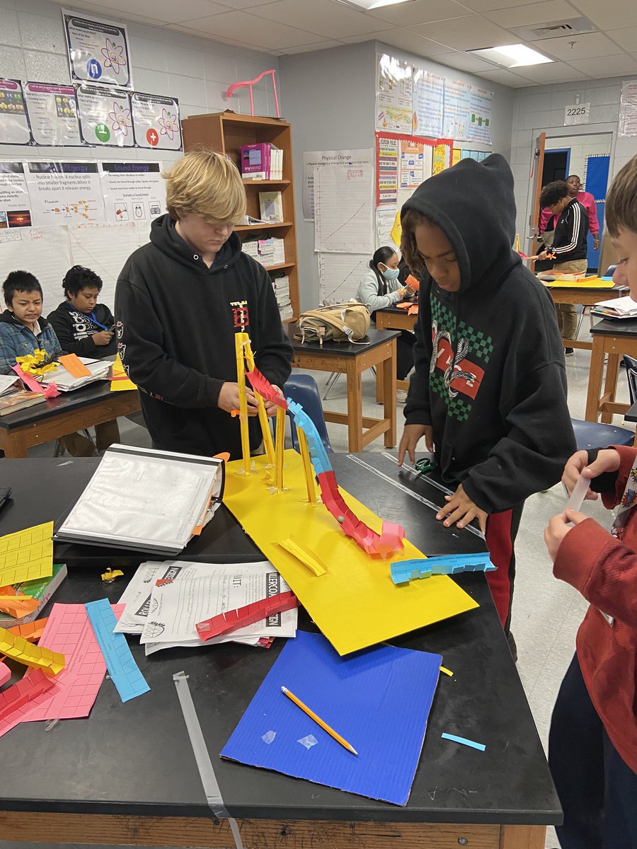 MarloweJulie's tweet image. Why are hands-on activities important? Because all of these students could explain the transfer of potential to kinetic energy to me, and even how to create more kinetic energy from potential energy. #engagedlearning @LakeviewMiddle