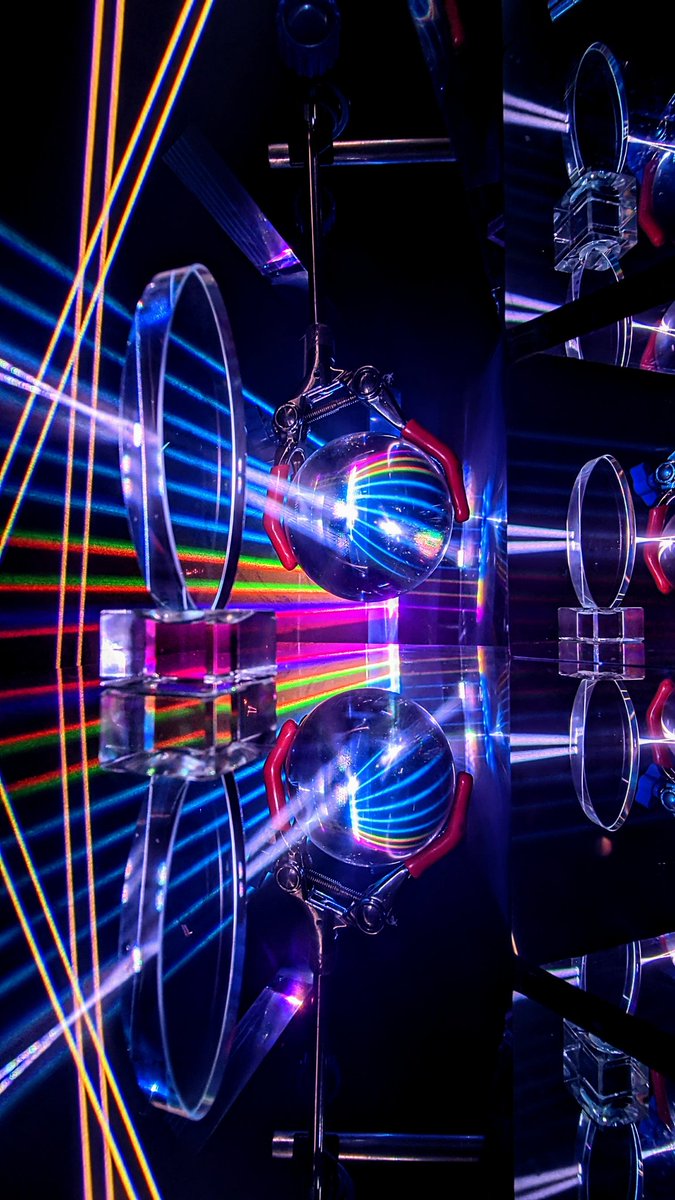 LaserLewDude - Laser Installation Art + Innovation tweet media