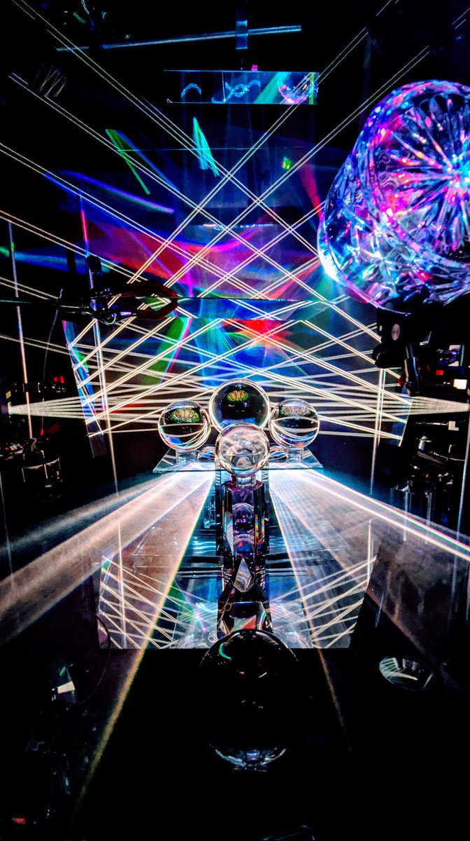 LaserLewDude - Laser Installation Art + Innovation tweet media