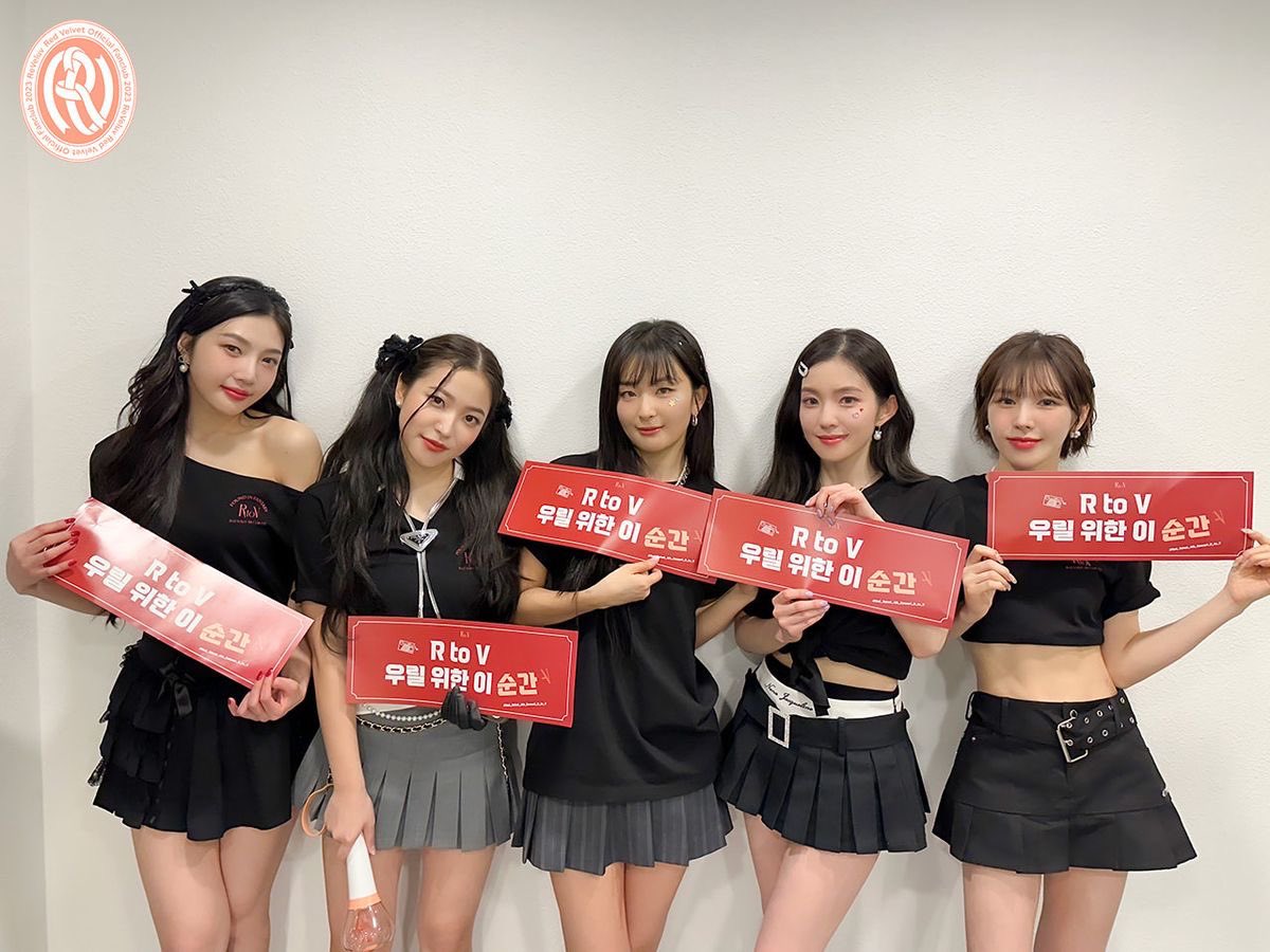 corhues's tweet photo. "what's ur big four?" 

group edition https://t.co/P2pDvyn7f9