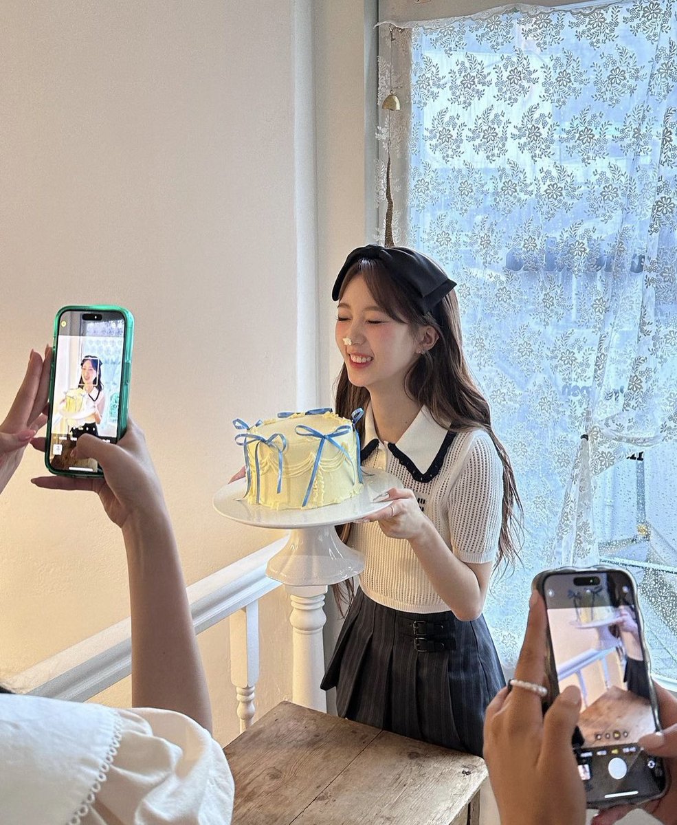 생일 축하해!🎂✨️
여진을 만날 수 있어서🌟
 행복합니다다시 여진을 만나러 갑니다🤍사랑해‼️

ヨジンちゃんだいすき！！！！！！！