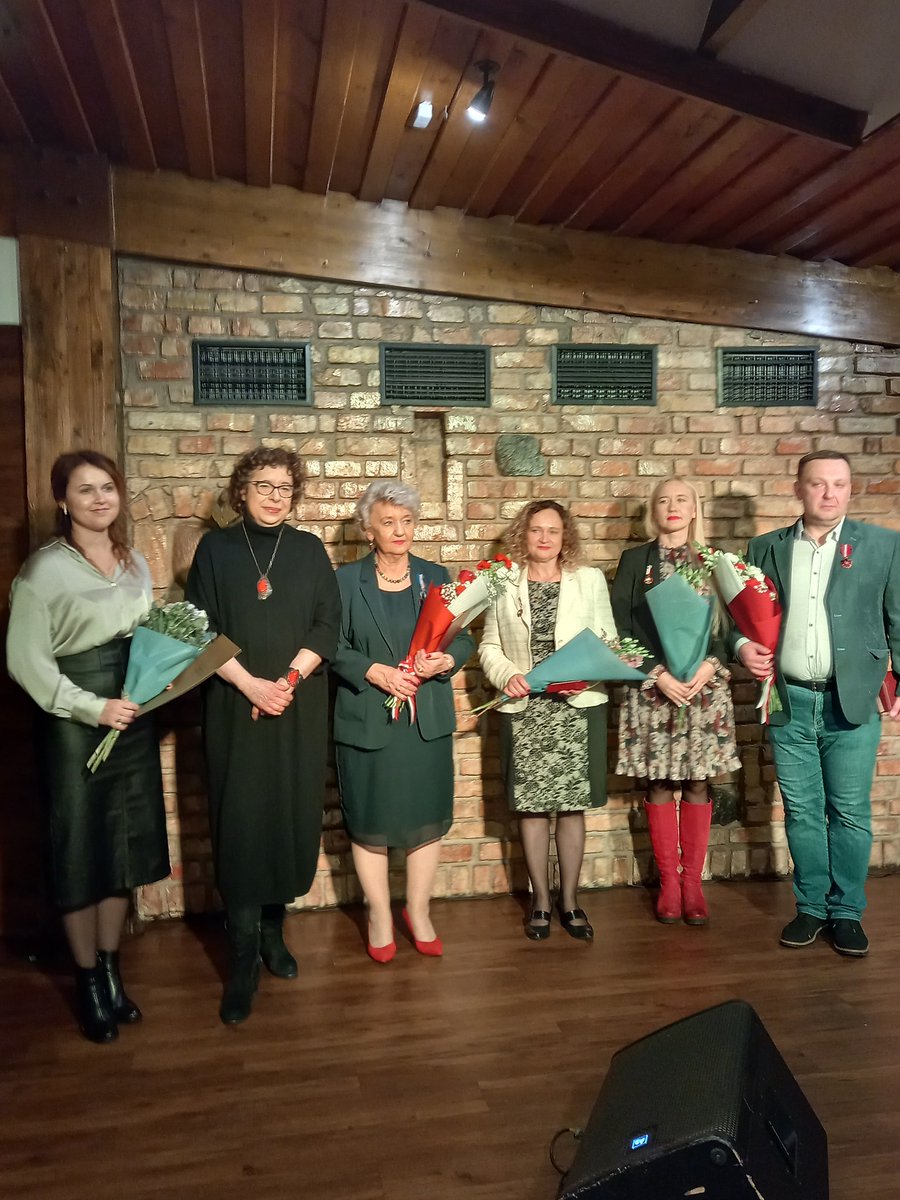 Wczoraj w Wileńskim Teatrze Starym, dawnym Teatrze na Pohulance w 🇱🇹 Wilnie, z udziałem wiceminister kultury i dziedzictwa narodowego Wandy #Zwinogrodzka odbyła się inauguracja 11. Międzynarodowego Festiwalu 🎭 Teatralnego 'Wileńskie Spotkania Sceny Polskiej'.