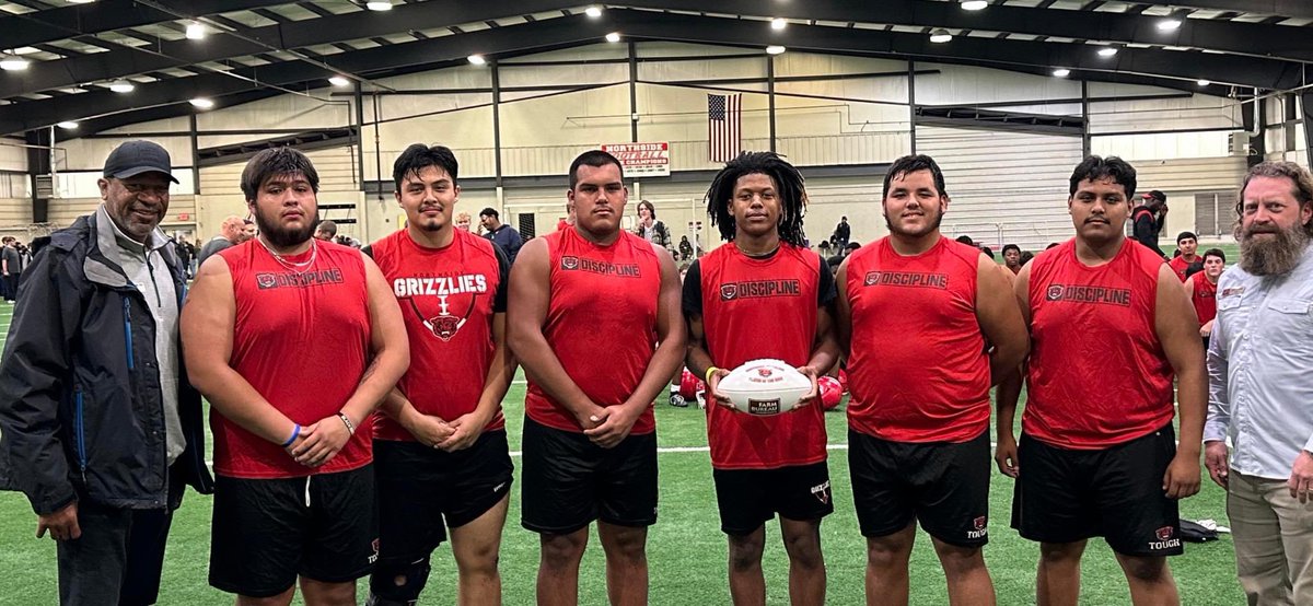 Our running back <a href="/issacjwright/">Issac Wright</a> and our offensive line got named players of the game vs SWLR! By Sebastián County Farm Bureau. Letting Issac run for 145 yards and three TD’s.<a href="/PrepRedzoneAR/">Prep Redzone Arkansas</a> <a href="/todtoday/">Today todoy</a> <a href="/Grizzlyftball/">NHS Grizzly Football</a>