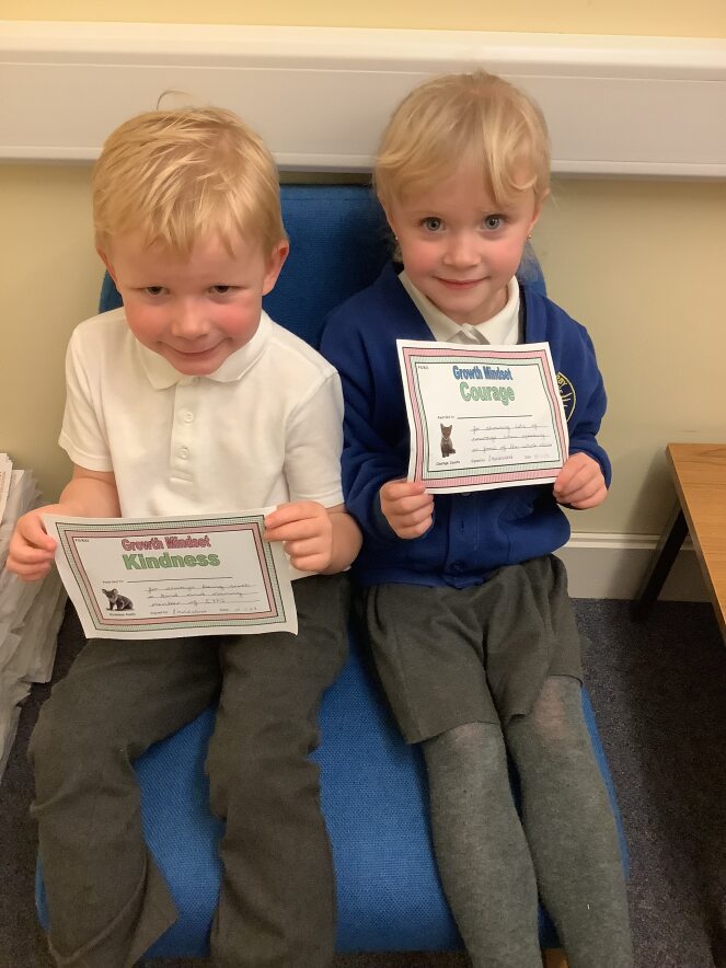 wclpsyear6's tweet photo. Well done to more amazing workers! https://t.co/PC3x00tFHK