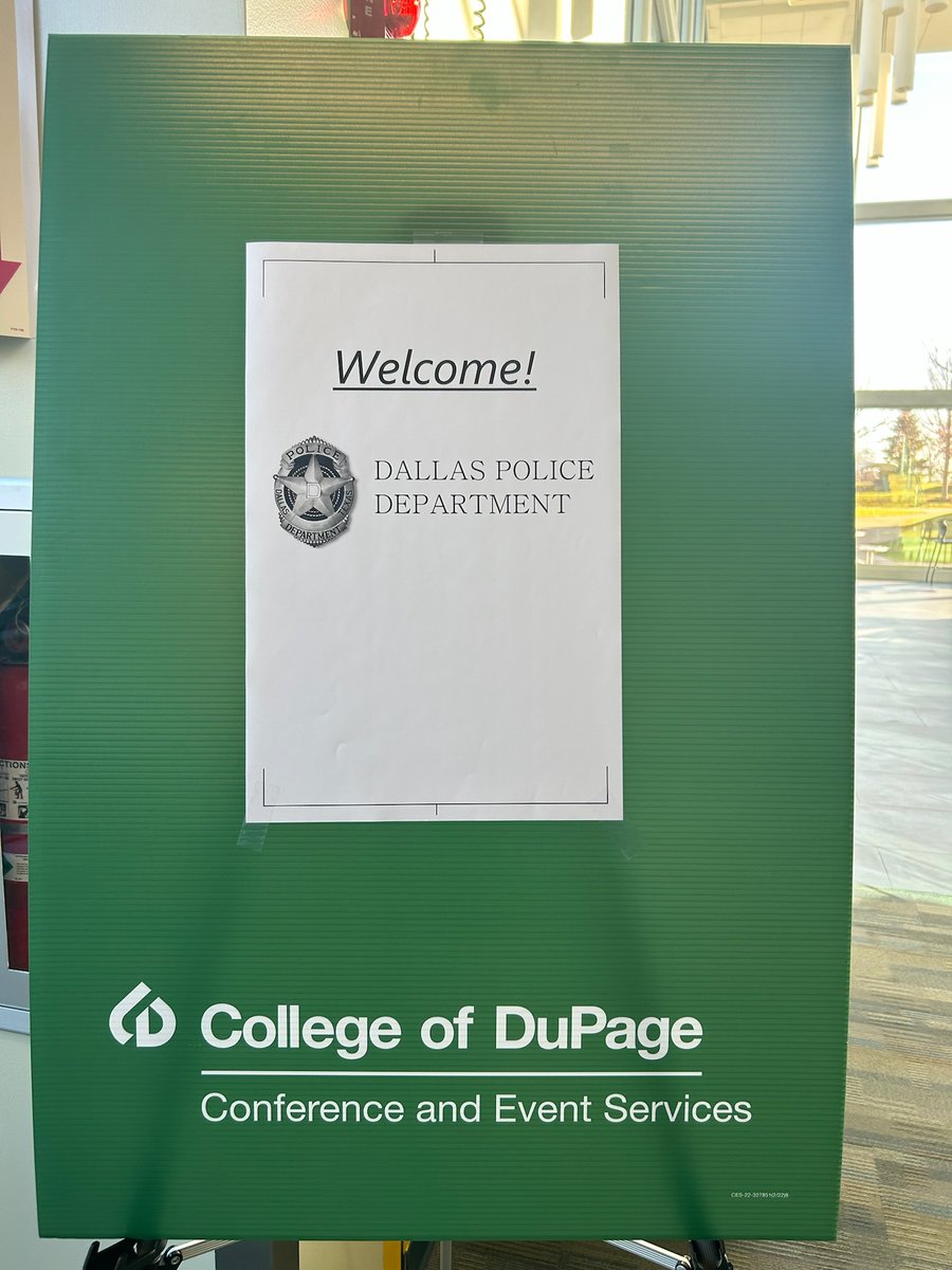 Hey Chicago, we made it!! If you're ready to start an exciting career with Dallas PD, stop by our hiring event. We will be at the College of DuPage today, till 4 pm. #hiring @CollegeDuPage