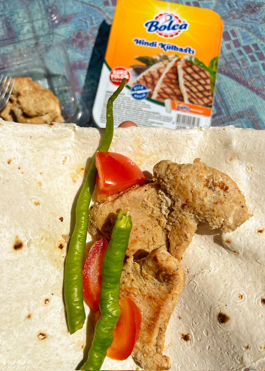 Piknik keyfinin son güneşli günleri bitmeden, bu haftasonu Bolca hindi Külbastı ile açık hava keyfinin tadını çıkarın. 

#tamprotein #piknik #bolcahindi #haftasonu