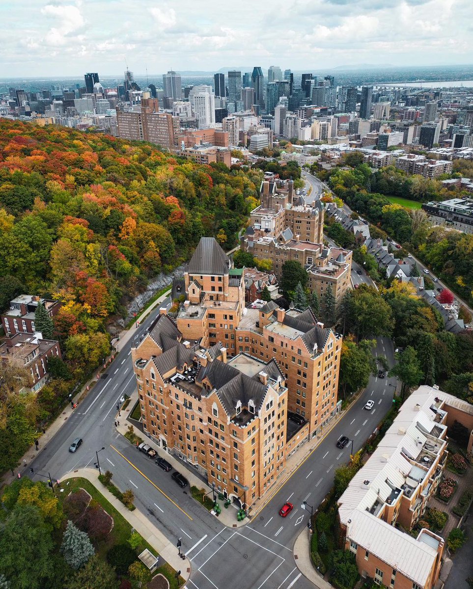 mtlblog's tweet image. Montreal&apos;s Westmount!

📸: @jfsavaria