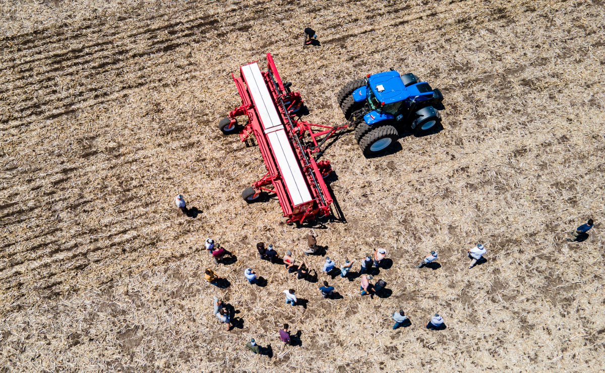 Agropack (@agropack) on Twitter photo Instantes del #AgropackPlantingDay 🌱
<a href="/mecatech_ag/">MecaTech Agroconsultora</a> <a href="/NKSemillas/">NK Semillas</a> <a href="/SantiagoTourn/">Santiago Tourn</a> @agropecuaria3brotes @alealvarezz88 Instantes del #AgropackPlantingDay 🌱
<a href="/mecatech_ag/">MecaTech Agroconsultora</a> <a href="/NKSemillas/">NK Semillas</a> <a href="/SantiagoTourn/">Santiago Tourn</a> @agropecuaria3brotes @alealvarezz88