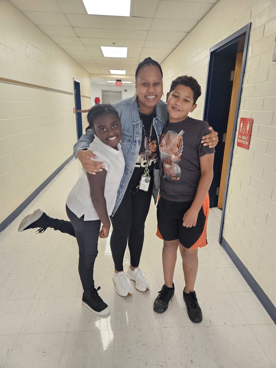 Jennifer Harris tweet media