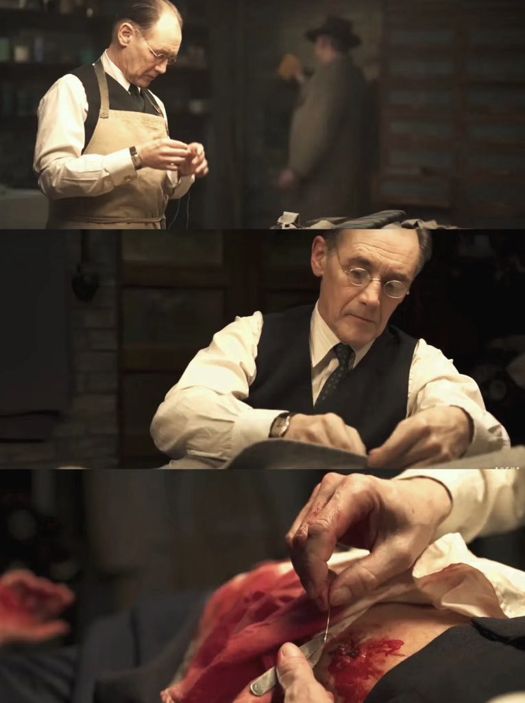 PlusClubApp's tweet image. No. 177🎬
The movie goes from a thriller to a suspense movie, to a gangster movie, to a gunfight movie, and it's tense and exciting all the way through!
#theoutfit #Plusize #Bbws 
Welcome to Plus Club, iOS download t.ly/ocEl, Android download t.ly/nPy_r