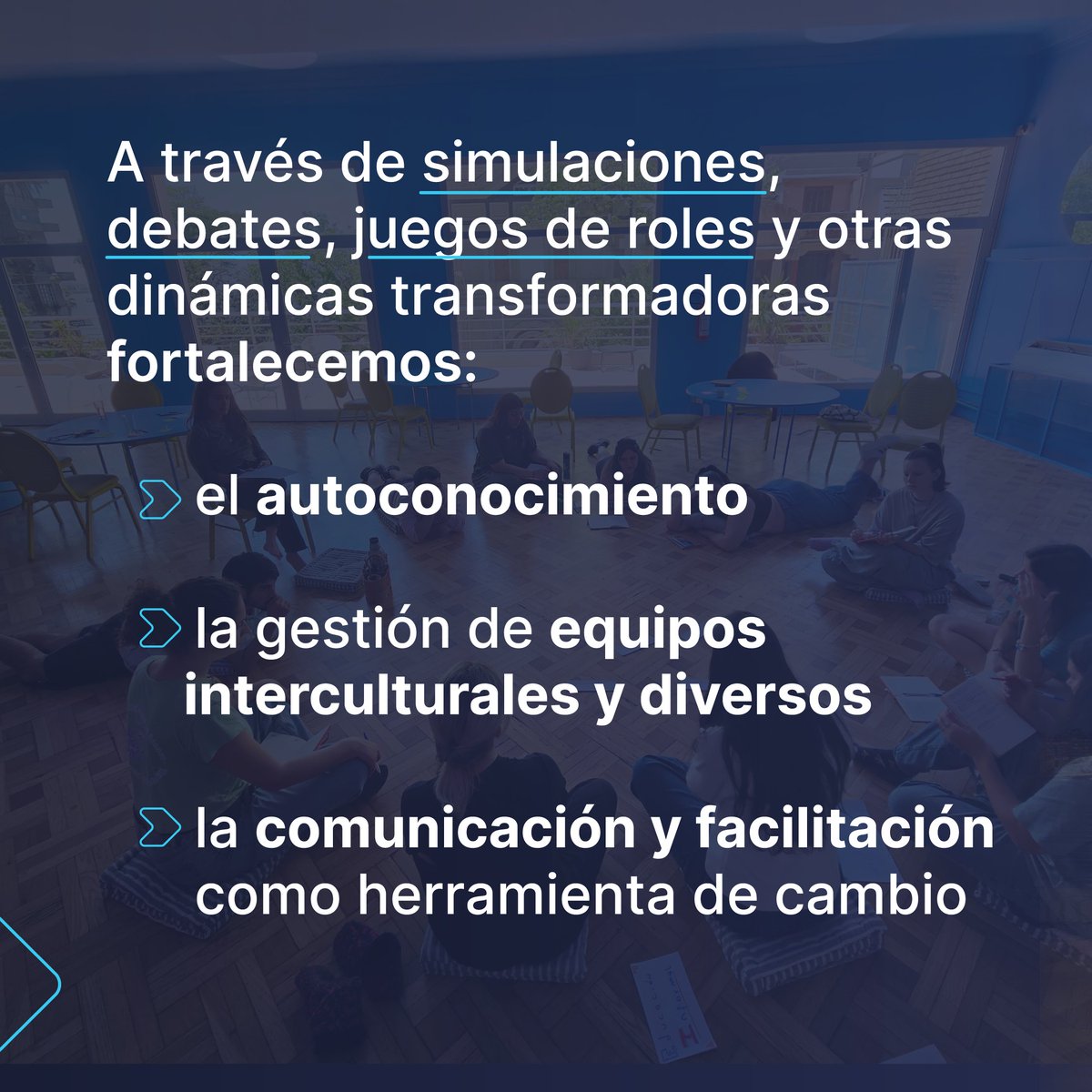 EduStormAR's tweet photo. Entrenamientos de Liderazgo junto a @yfu. A través de estos seminarios presenciales, unimos a jóvenes de las diferentes YFUs de Latinoamérica para que puedan potenciar su liderazgo, y así, convertirse en agentes de cambio para su comunidad y entorno.

Conocé de qué tratan 👇 https://t.co/kfCsLFGz7V
