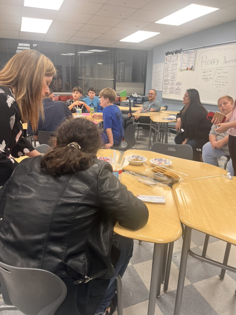 Fall festival animal cell cookies <a href="/LJHMustangs/">Lamar JH</a> <a href="/LCISDScience/">LCISD Science</a>