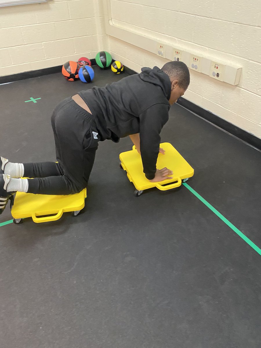Monica Roth (@mrsrothcs) on Twitter photo Some of our 4th and 5th grade <a href="/ChatsworthSch/">The Chatsworth School</a> Champs from @MsSnyderTCS class got to explore our movement room this morning with <a href="/DanceChatsworth/">Kelly Alt (she/her)</a>! ♥️🌟 Some of our 4th and 5th grade <a href="/ChatsworthSch/">The Chatsworth School</a> Champs from @MsSnyderTCS class got to explore our movement room this morning with <a href="/DanceChatsworth/">Kelly Alt (she/her)</a>! ♥️🌟